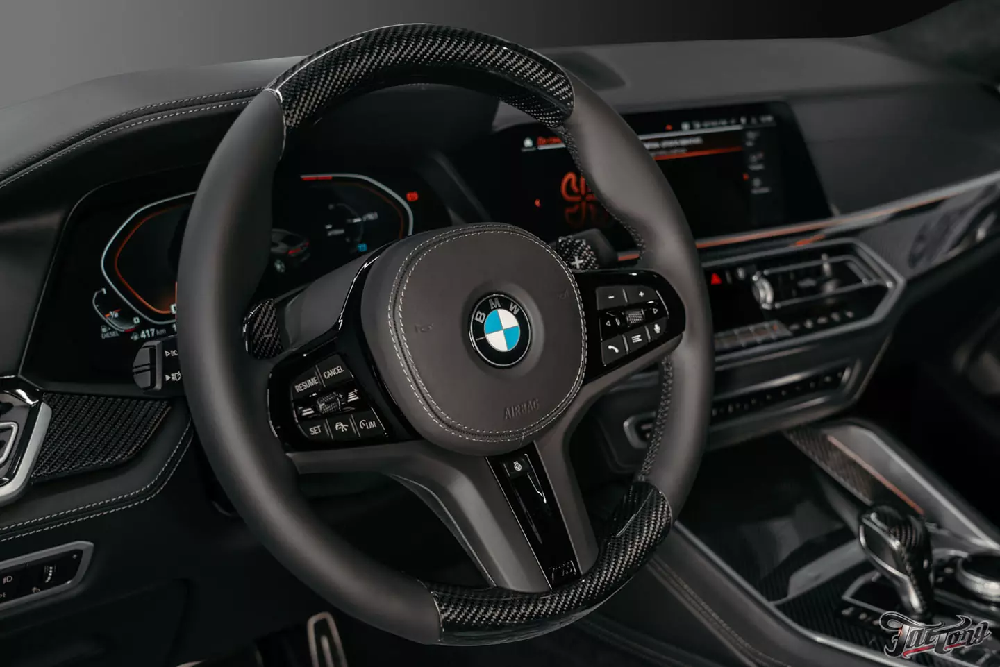 Ламинация карбоном руля и ручки КПП на BMW X6